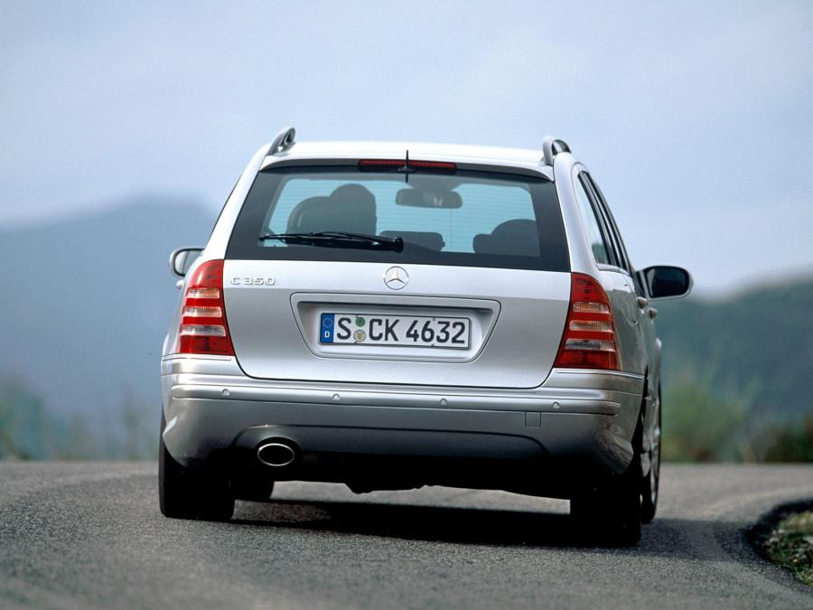  Mercedes-Benz C350 Sport Edition Estate 2005 года  (фото 6 из 7)